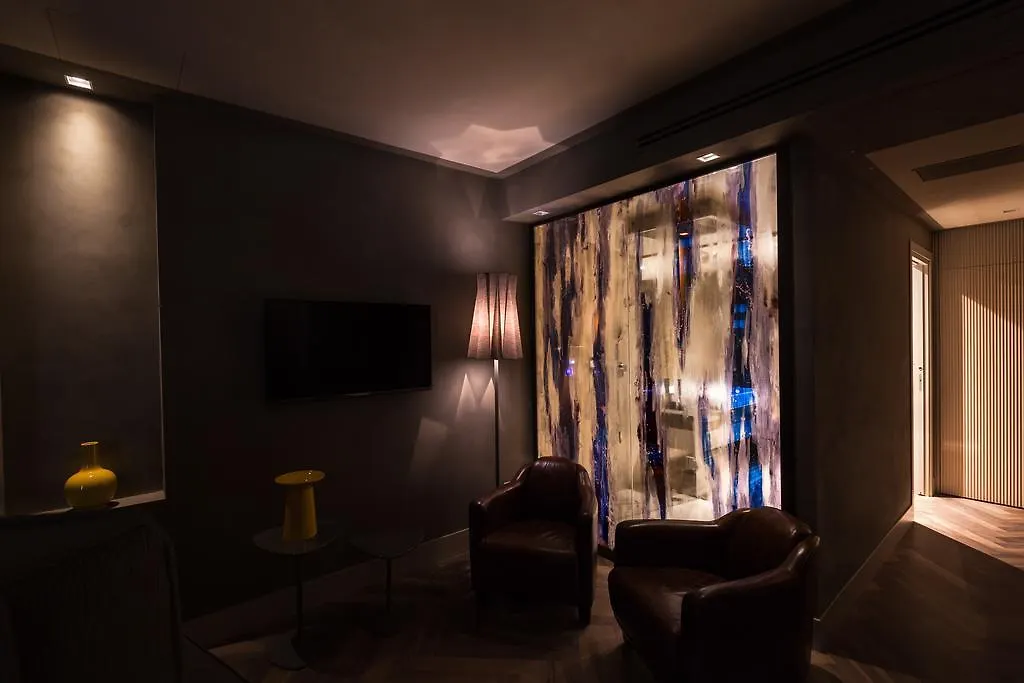 Liassidi Wellness Suites Venice