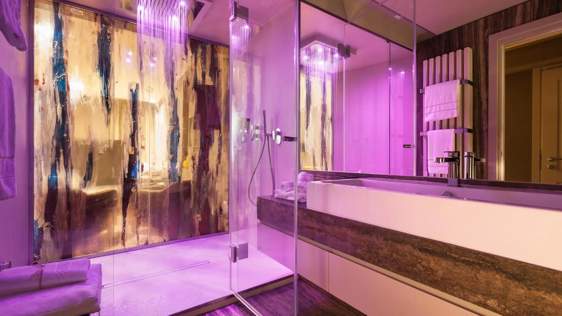 Liassidi Wellness Suites Venice Hotel