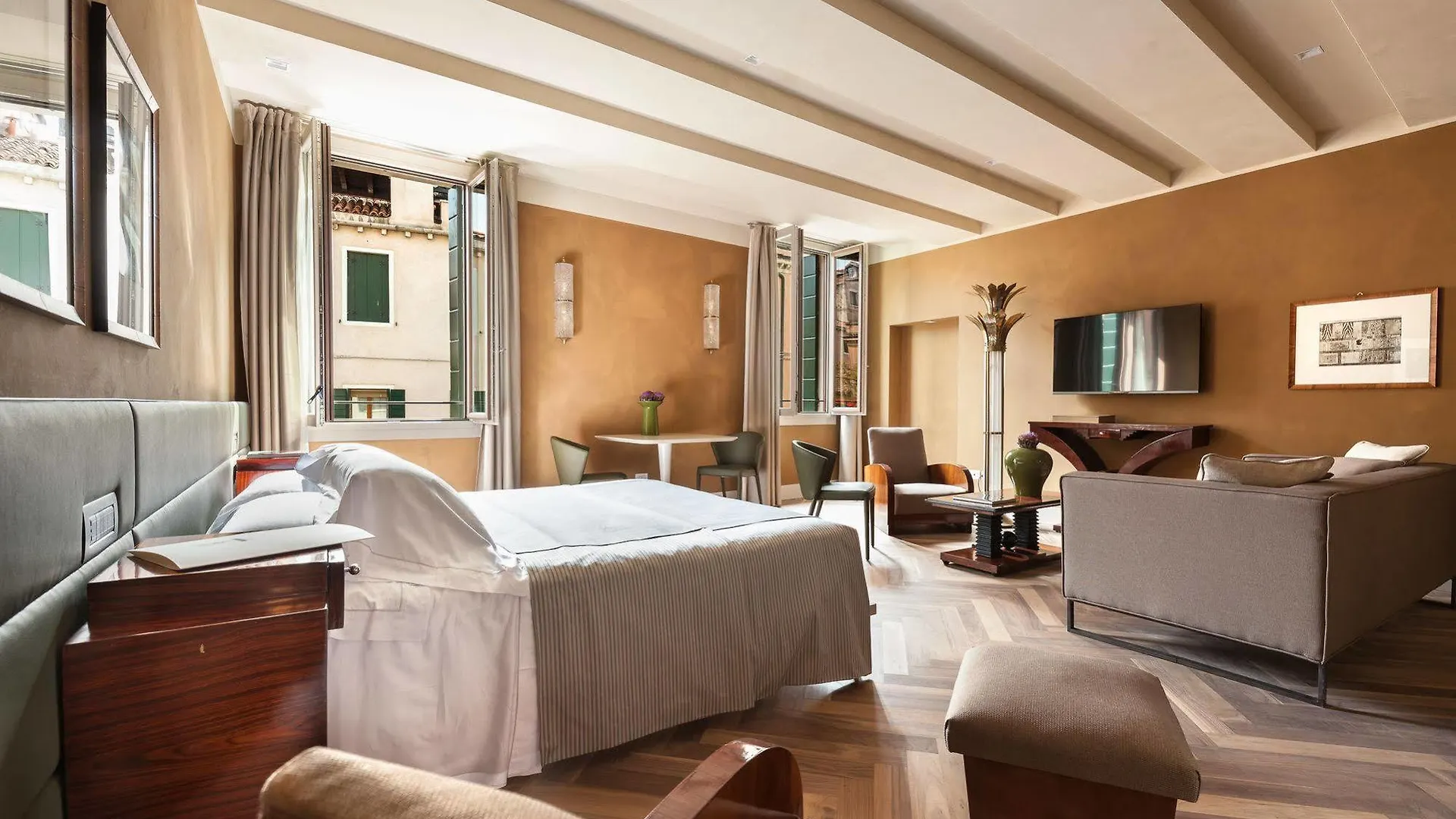 Liassidi Wellness Suites Venice Italy