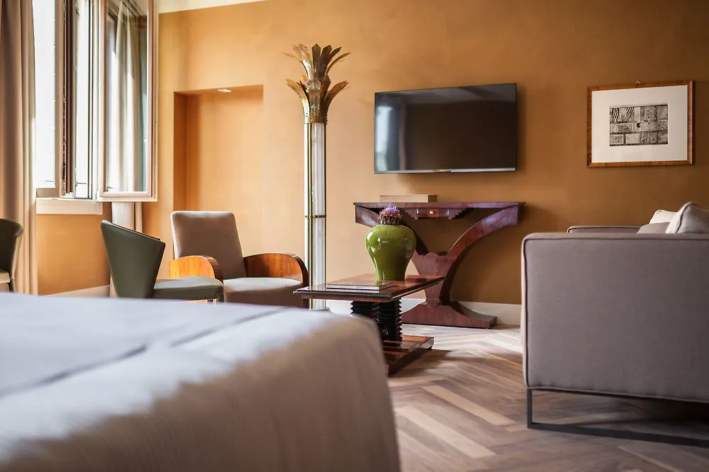 **** Hotel Liassidi Wellness Suites Venice Italy