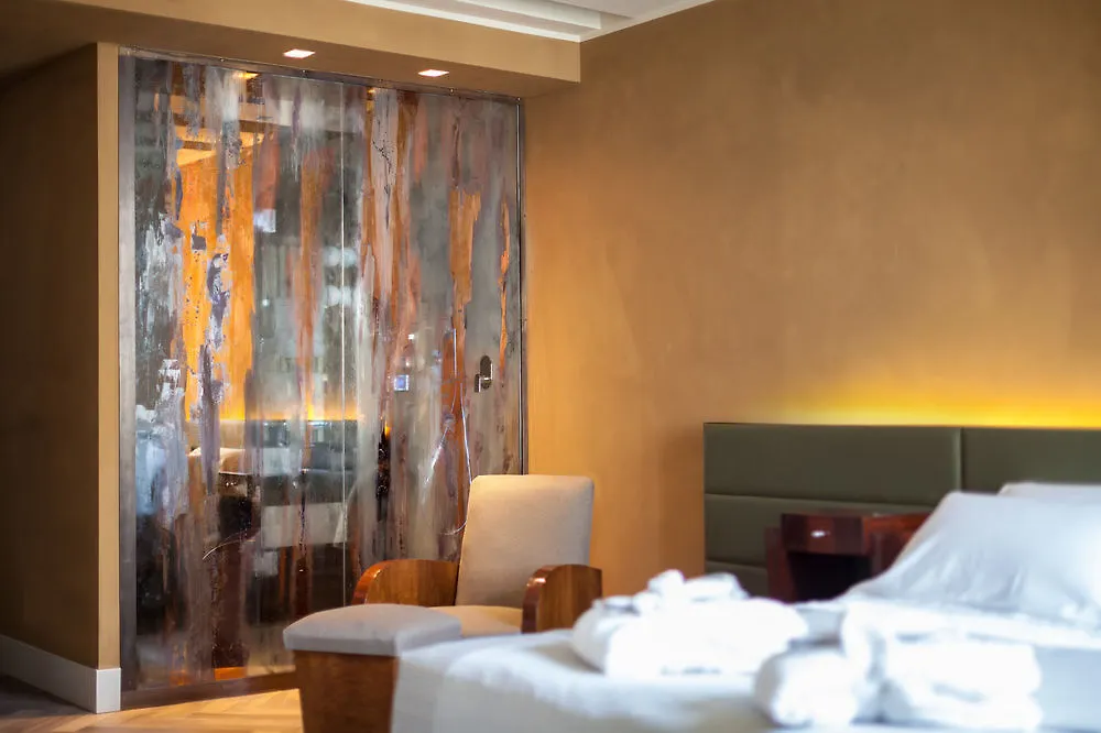 Liassidi Wellness Suites Venice